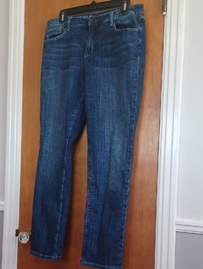 Laurie Felt Indigo Boyfriend Jeans Sz.12.  L-30". Rise 10". Waist Is 33".  EUC
